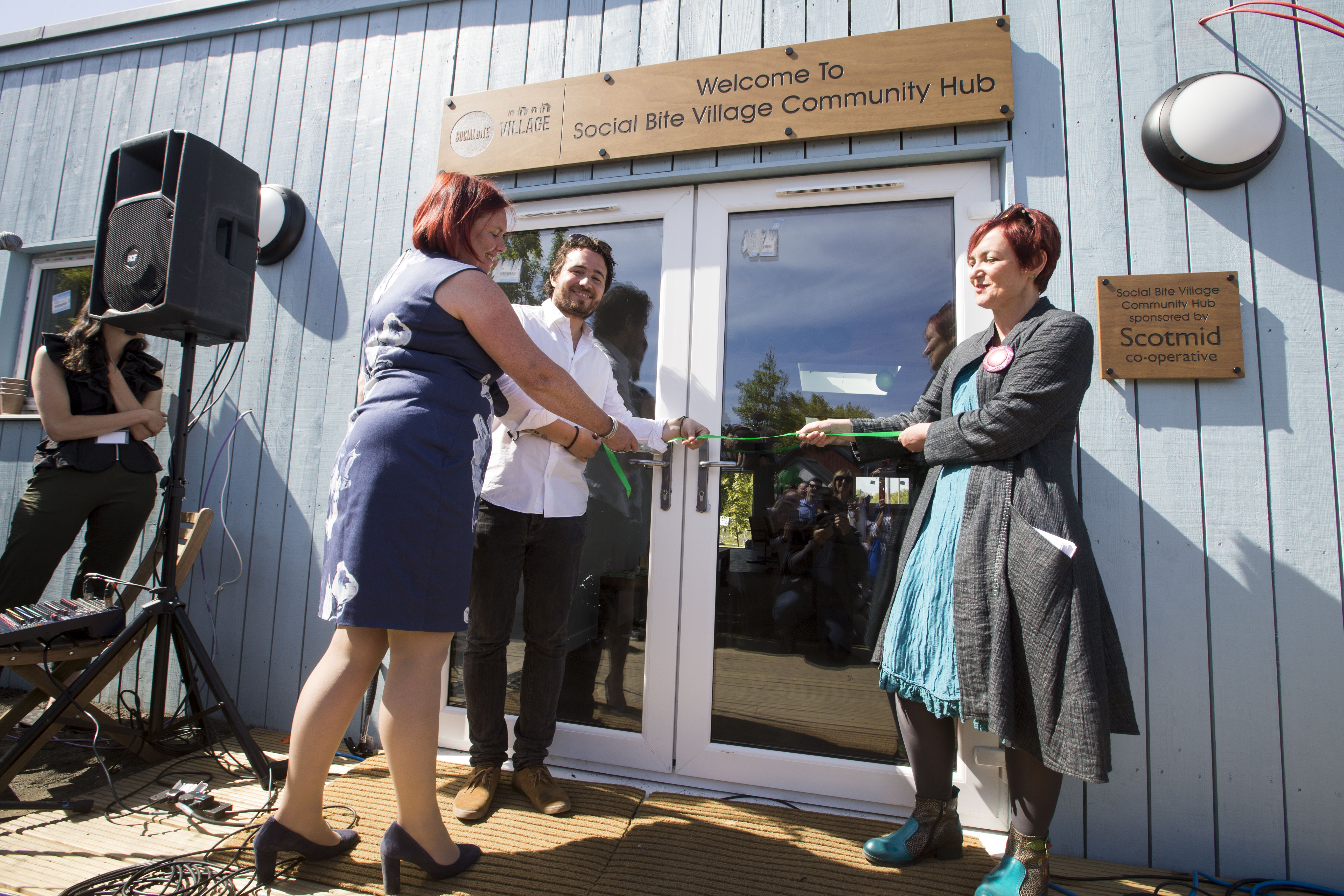 Gill Henry (Cruden Group), Josh Littlejohn (Social Bite Founder), Angela Constance (Cabinet Secretary for Communities, Social Security and Equalities) 