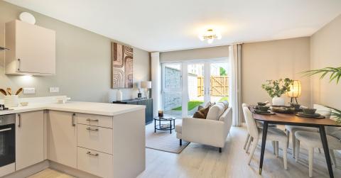 Snowdrop Showhome at West Craigs Green 